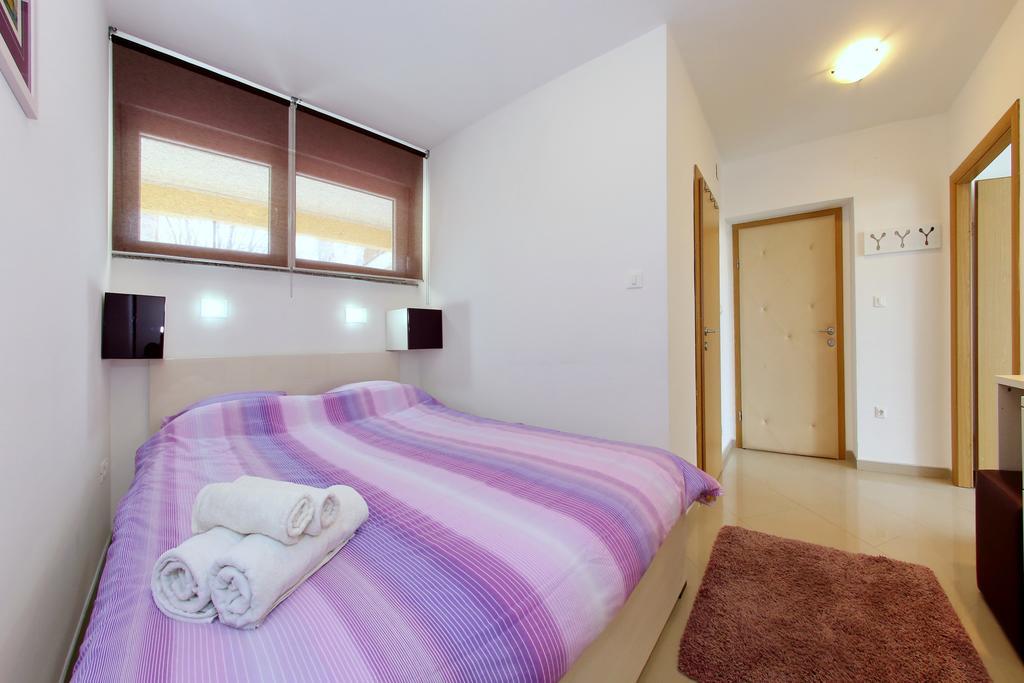 Luxury Town Center Apartments Задар Номер фото
