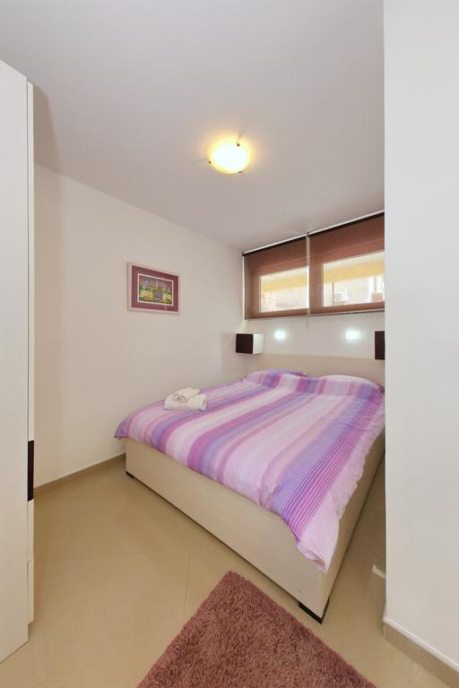 Luxury Town Center Apartments Задар Номер фото