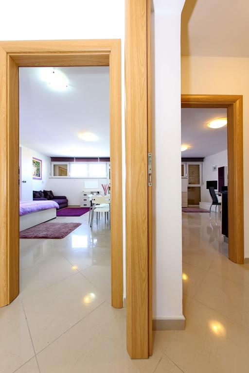 Luxury Town Center Apartments Задар Экстерьер фото